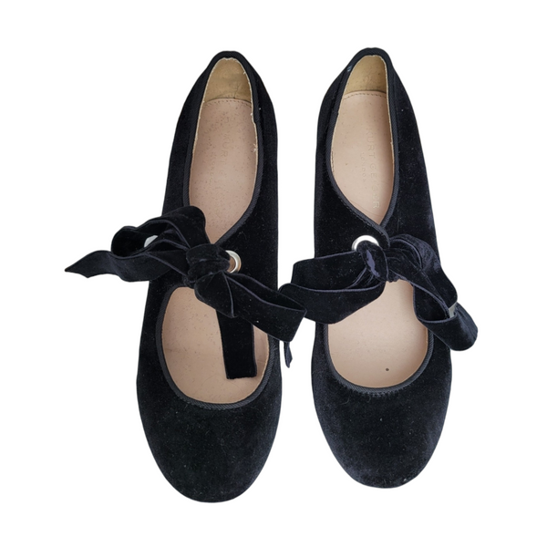 Kurt Geiger Black Velvet Girls Ballet Pumps - Size 2.5