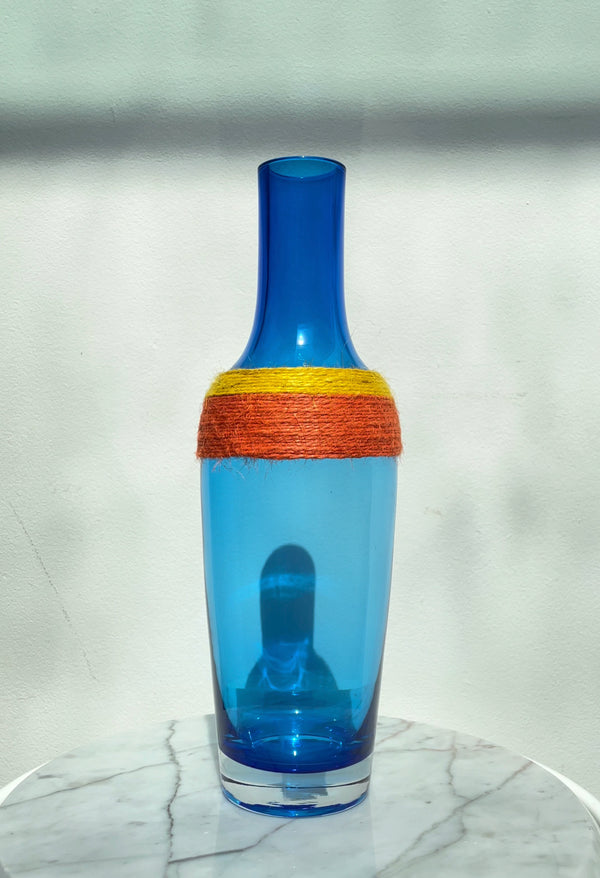 Story Azul Sunset Vase: Bring Home the Magic of a Striking Sunset