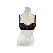La Perla Black Bra Brocade Flattering and Elegant Size 34B